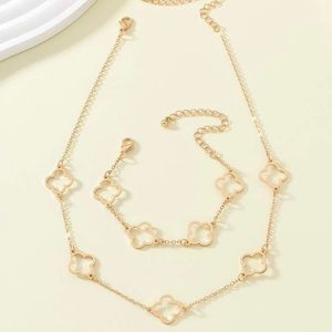 Gold Necklace and bracelet